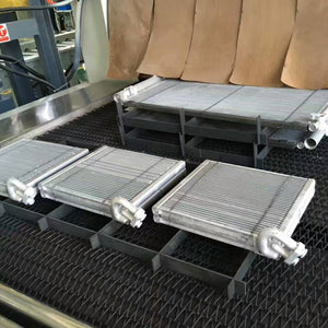 Mesh-belt controlledatmosphere continuousbrazing furnace